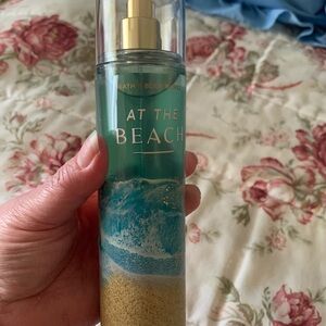 Bath & Body Works At The Beach Fragrance Mist — Teal and Gold Accents